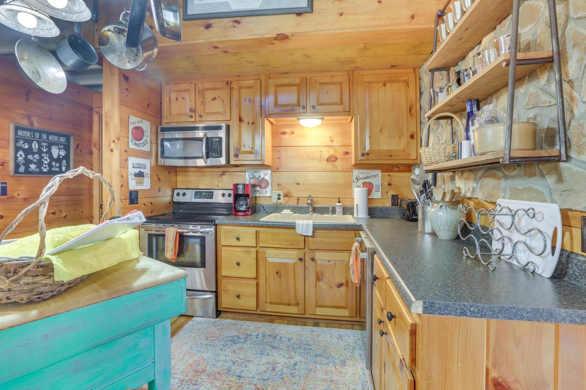 Charming Fancy Gap Cabin With Deck And Gas Grill! Ngoại thất bức ảnh